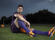 开云APP-绿茵场上的双重奏，莱万高能输出与摩洛哥节奏掌控的艺术对决