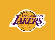 开云体育入口-绿茵与硬木，从东决关键战到米兰欧冠路，跨越战场的决胜哲学