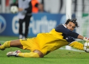 开云体育下载-米切尔掌控全场节奏，76人鏖战独行侠展现团队韧性