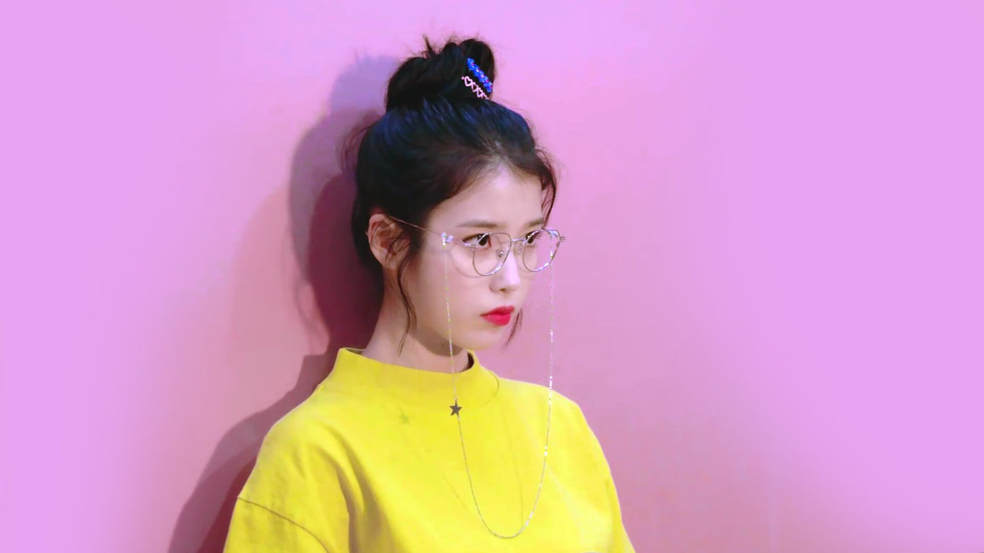 鹈鹕单节狂潮拉开勇士,布克末节封神成关键先生