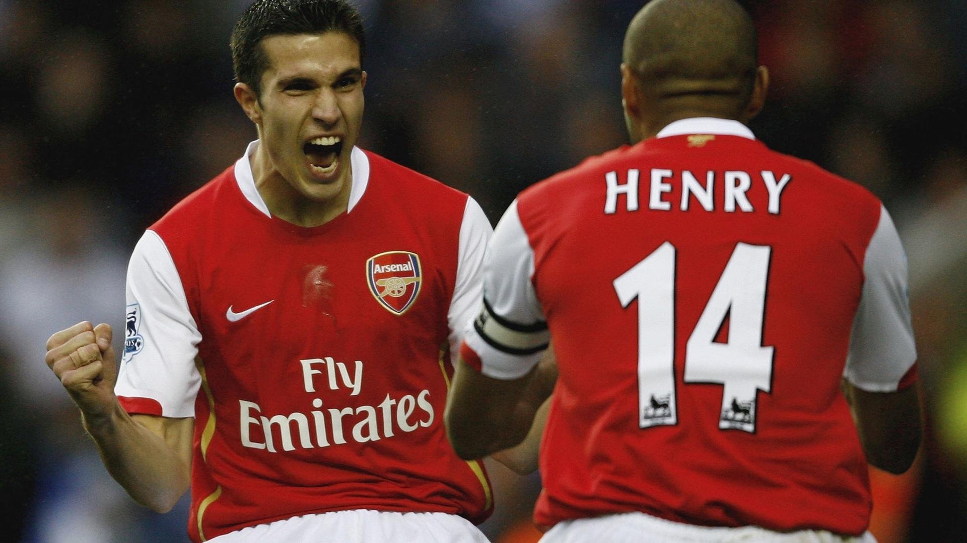 东南亚旋风席卷亚洲足坛，泰国队3-1完胜日本，马琳关键制胜改写历史